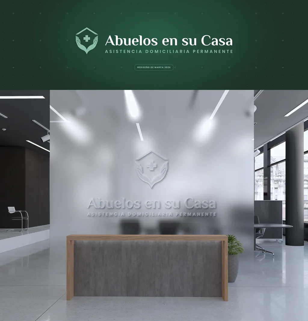 Pantallas del sitio de Abuelos en su Casa en escritorio y celular